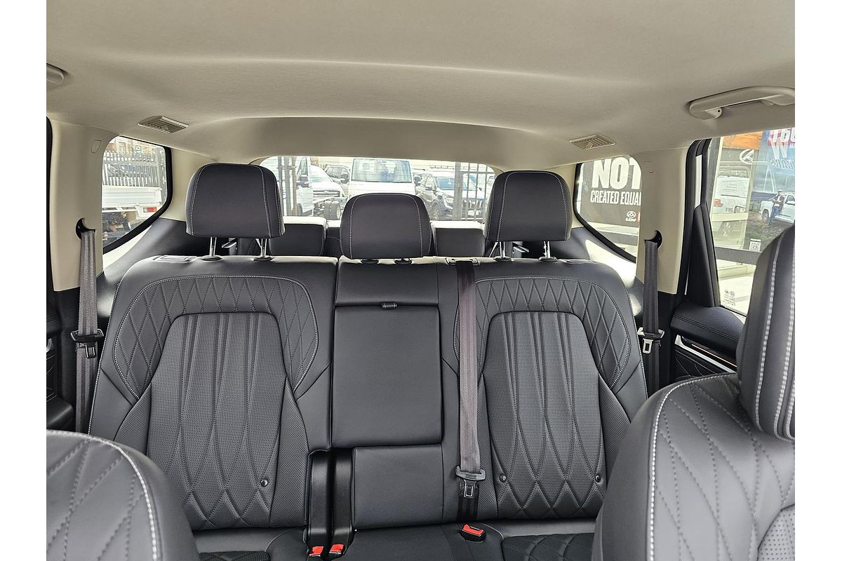 2025 LDV D90 Executive SV9A