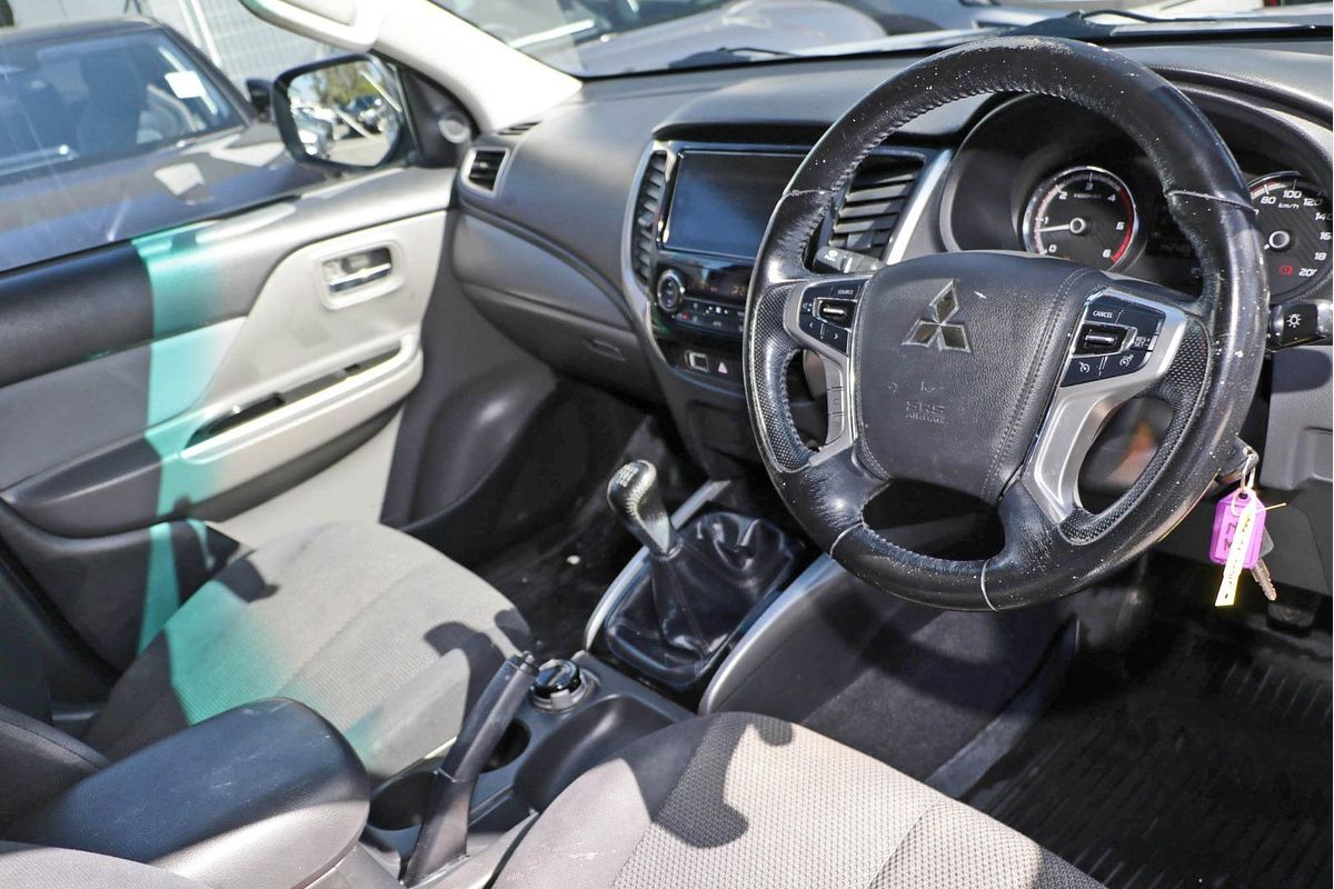2017 Mitsubishi Triton GLS MQ 4X4