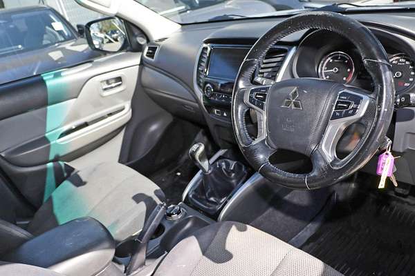 2017 Mitsubishi Triton GLS MQ 4X4