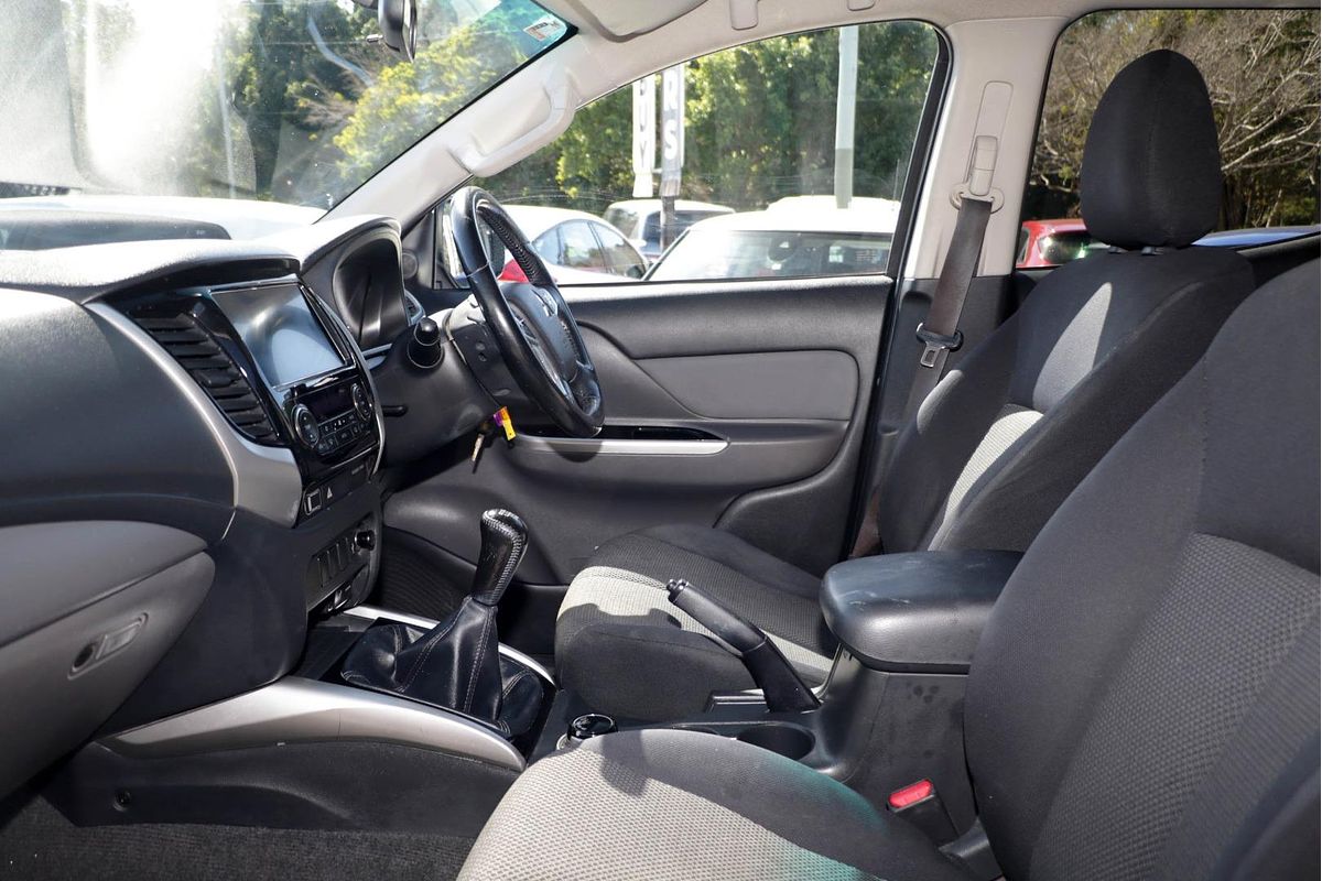 2017 Mitsubishi Triton GLS MQ 4X4