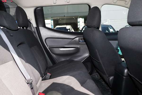 2017 Mitsubishi Triton GLS MQ 4X4