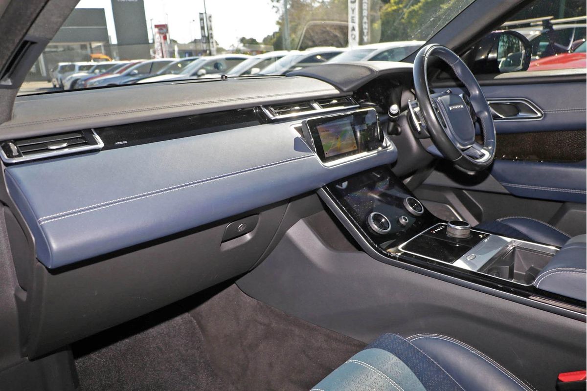 2017 Land Rover Range Rover Velar D300 R-Dynamic HSE L560