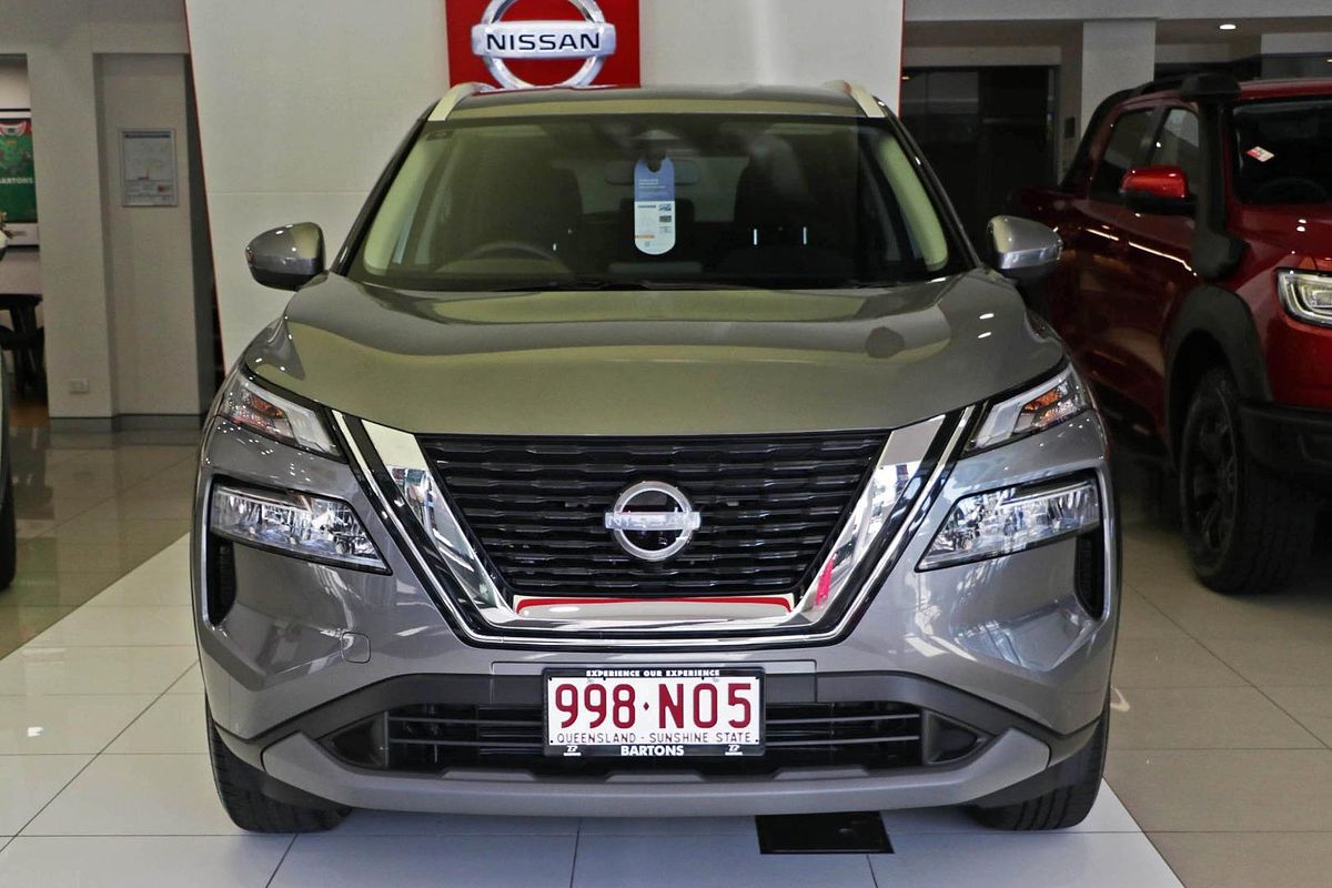 2025 Nissan X-TRAIL ST T33