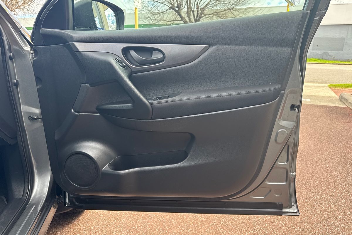 2016 Nissan QASHQAI ST J11
