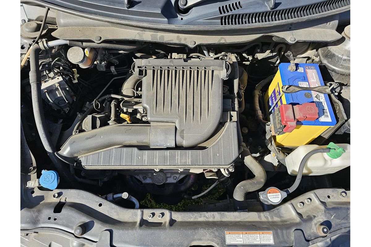 2013 Suzuki Swift GA FZ