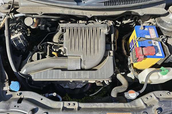 2013 Suzuki Swift GA FZ