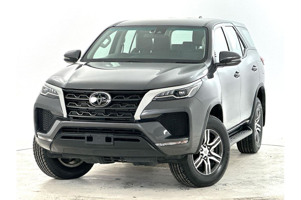 2023 Toyota Fortuner GX GUN156R