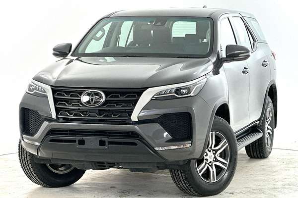 2023 Toyota Fortuner GX GUN156R