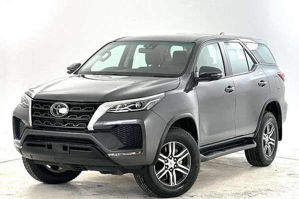 2023 Toyota Fortuner GX GUN156R