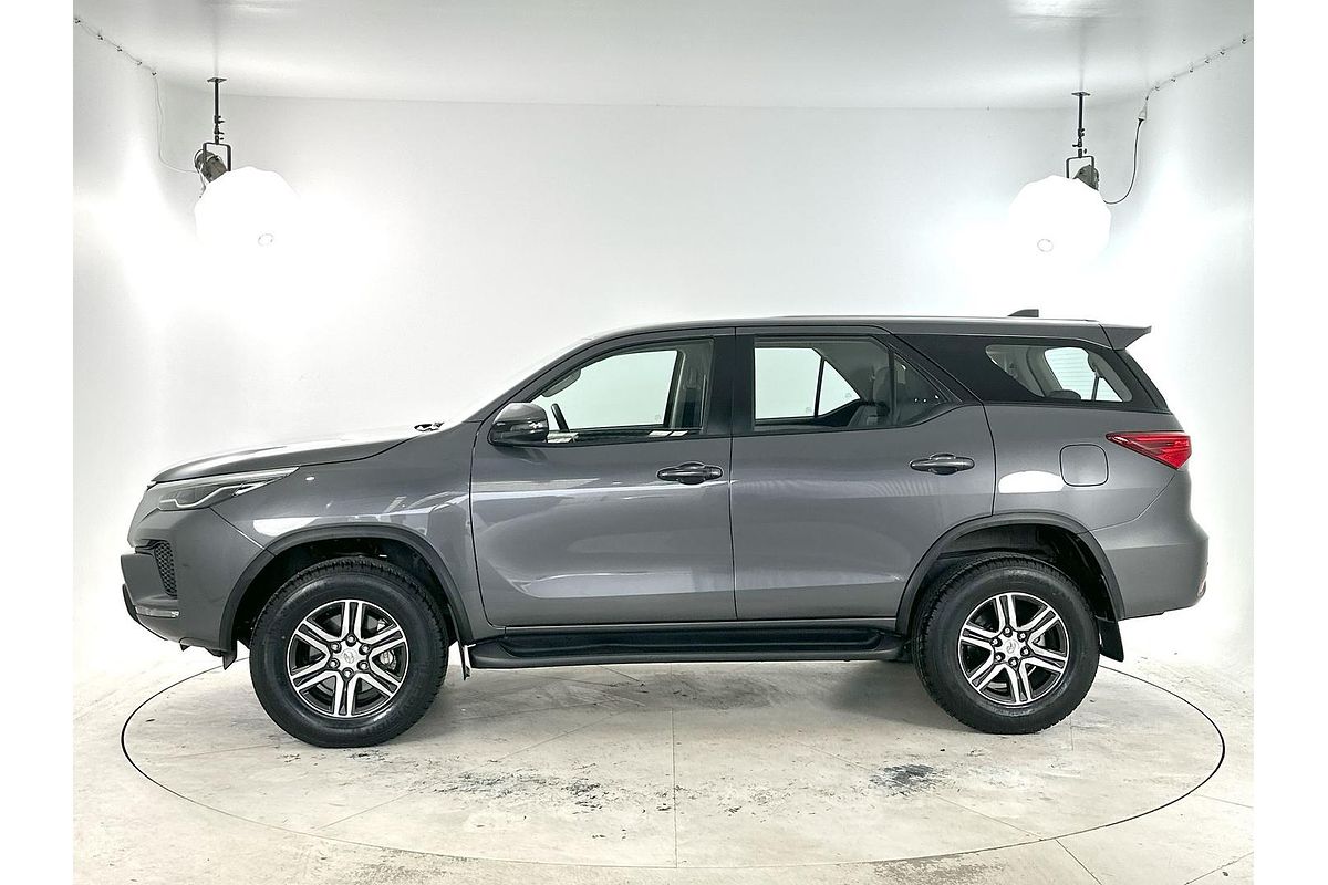 2023 Toyota Fortuner GX GUN156R