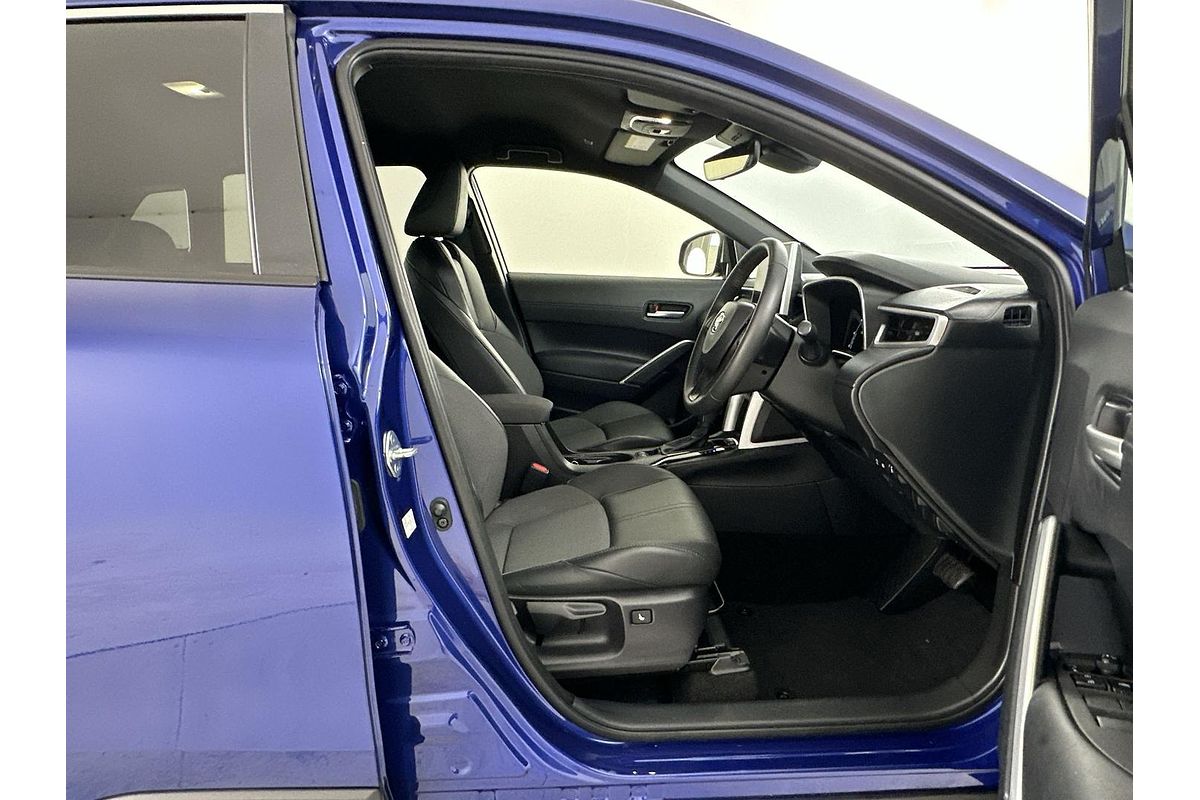 2024 Toyota Corolla Cross GXL MXGH15R