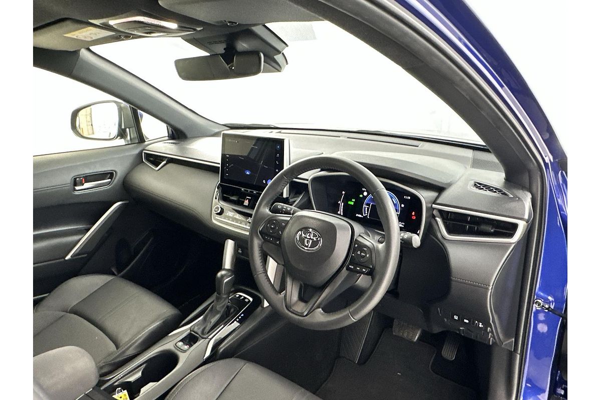 2024 Toyota Corolla Cross GXL MXGH15R