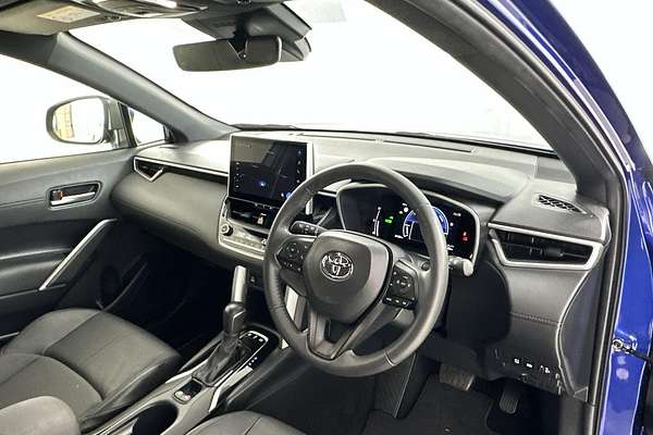 2024 Toyota Corolla Cross GXL MXGH15R