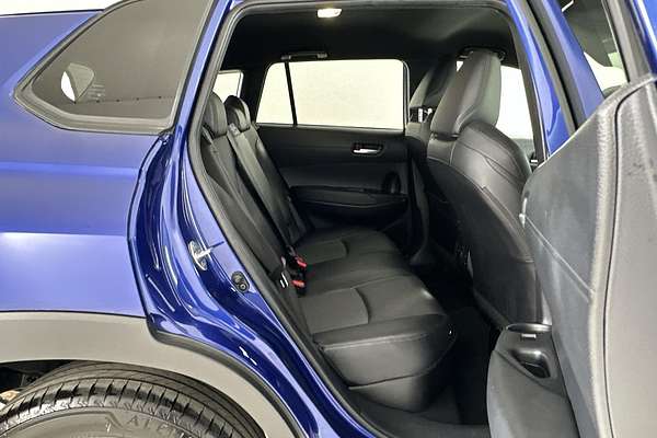 2024 Toyota Corolla Cross GXL MXGH15R