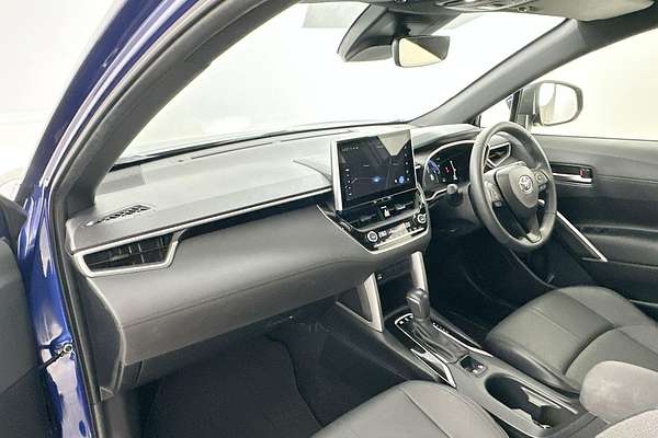 2024 Toyota Corolla Cross GXL MXGH15R