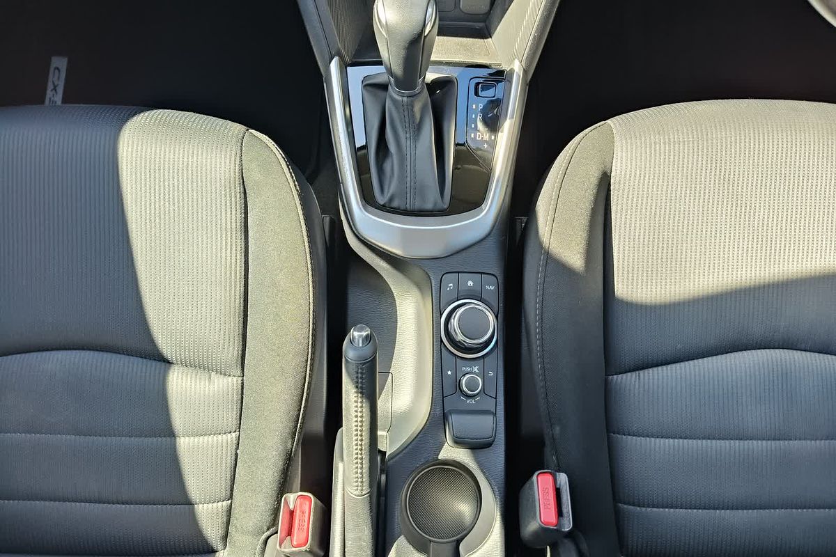 2017 Mazda CX-3 Maxx DK
