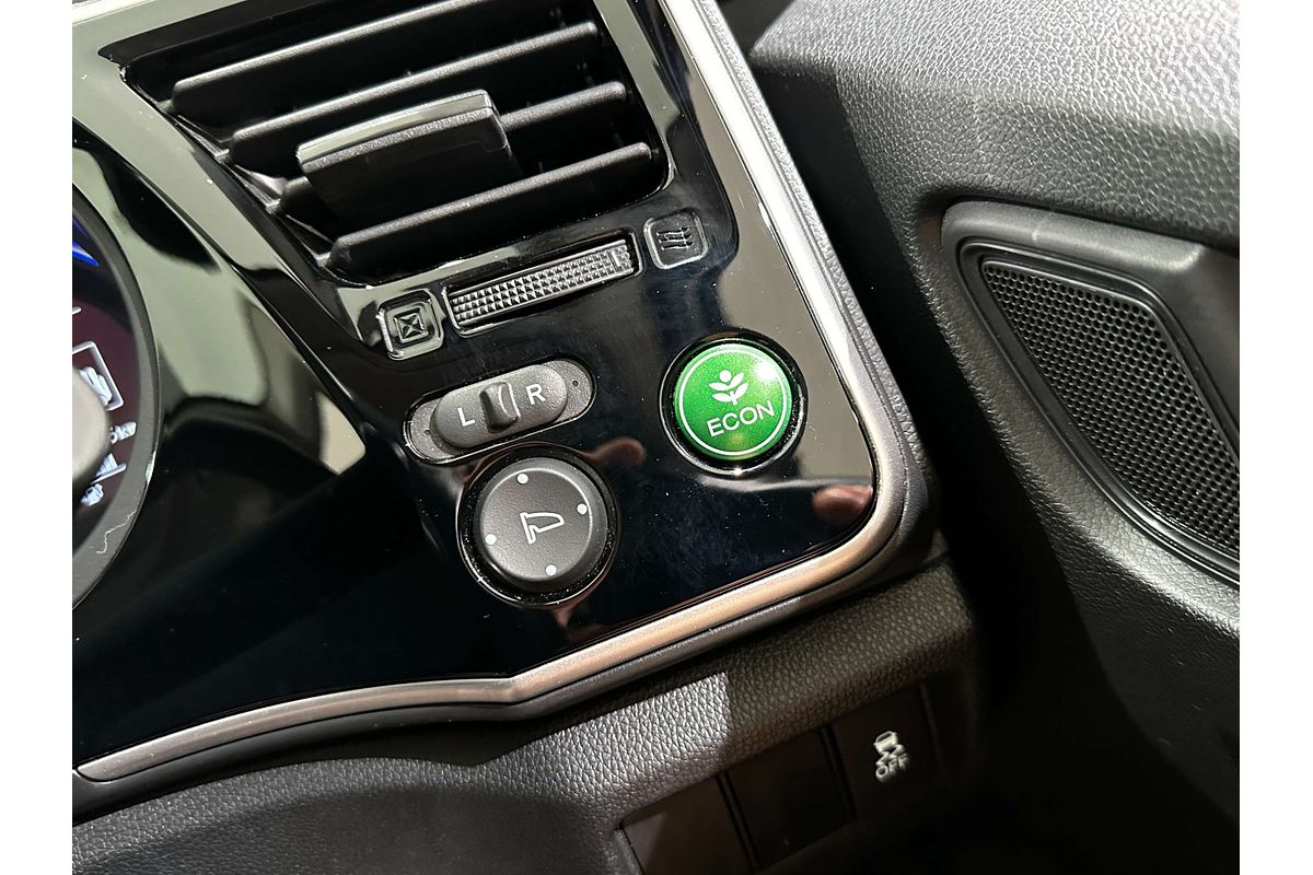 2015 Honda City VTi GM