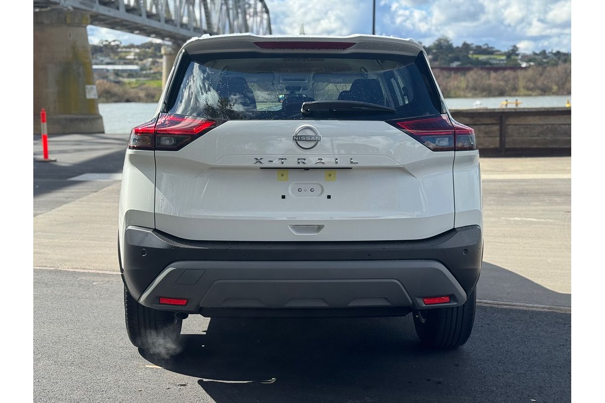 2025 Nissan X-TRAIL ST T33