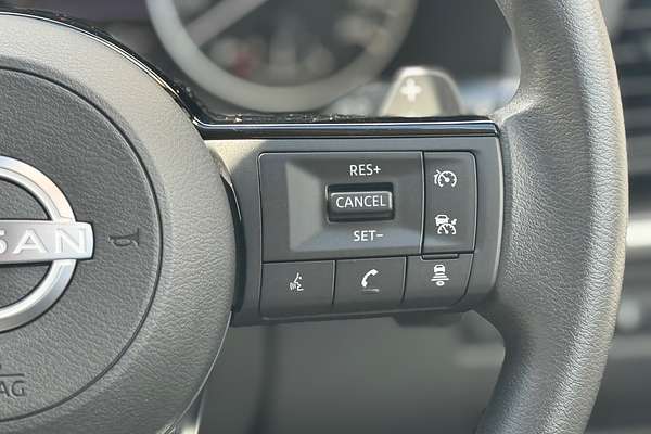 2025 Nissan X-TRAIL ST T33