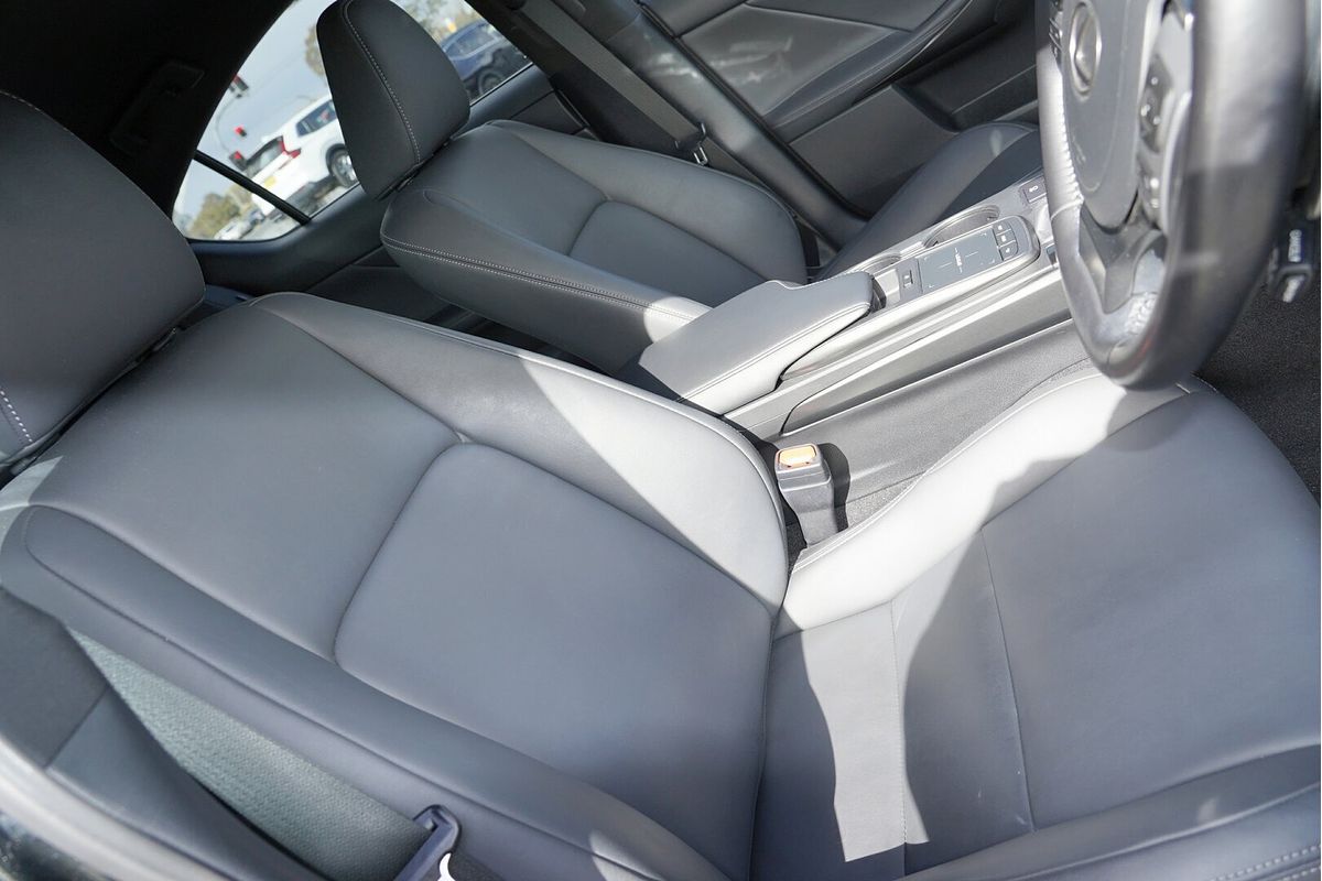 2021 Lexus IS IS300 Luxury ASE30R
