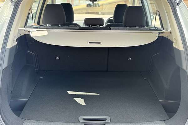2025 Nissan X-TRAIL ST T33
