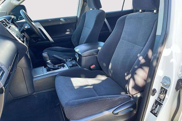 2021 Toyota Landcruiser Prado GX GDJ150R