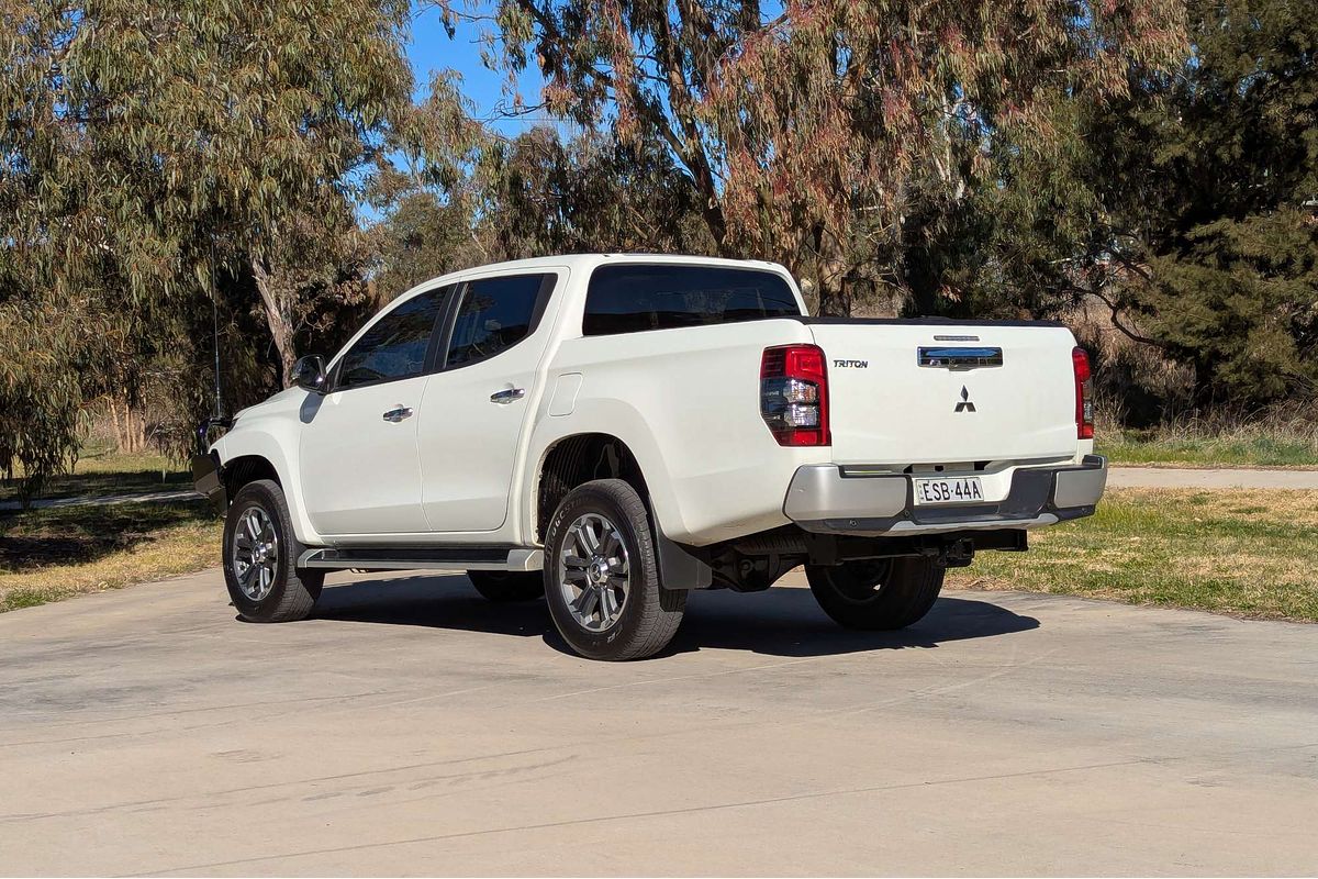 2021 Mitsubishi Triton GLS MR 4X4