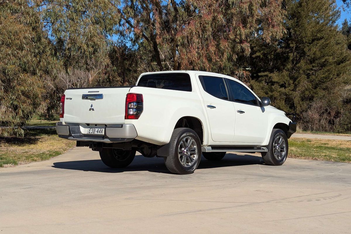 2021 Mitsubishi Triton GLS MR 4X4