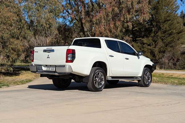 2021 Mitsubishi Triton GLS MR 4X4