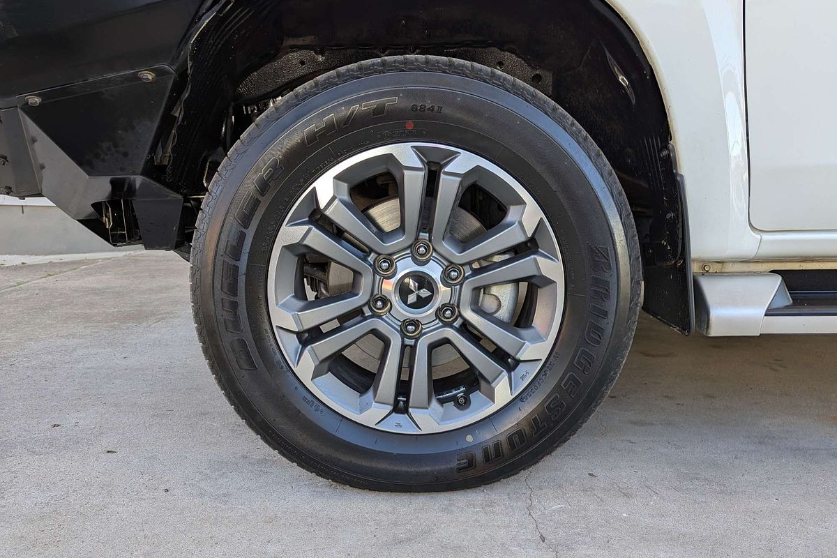 2021 Mitsubishi Triton GLS MR 4X4