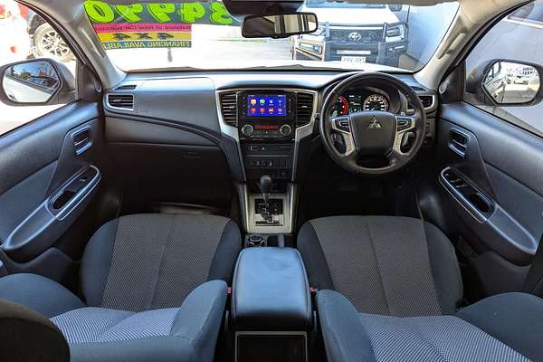 2021 Mitsubishi Triton GLS MR 4X4