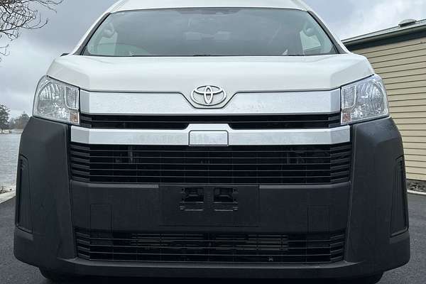 2019 Toyota Hiace Commuter GDH322R ELWB