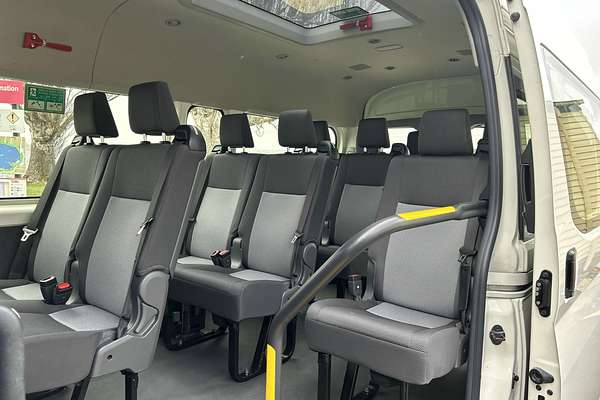 2019 Toyota Hiace Commuter GDH322R ELWB