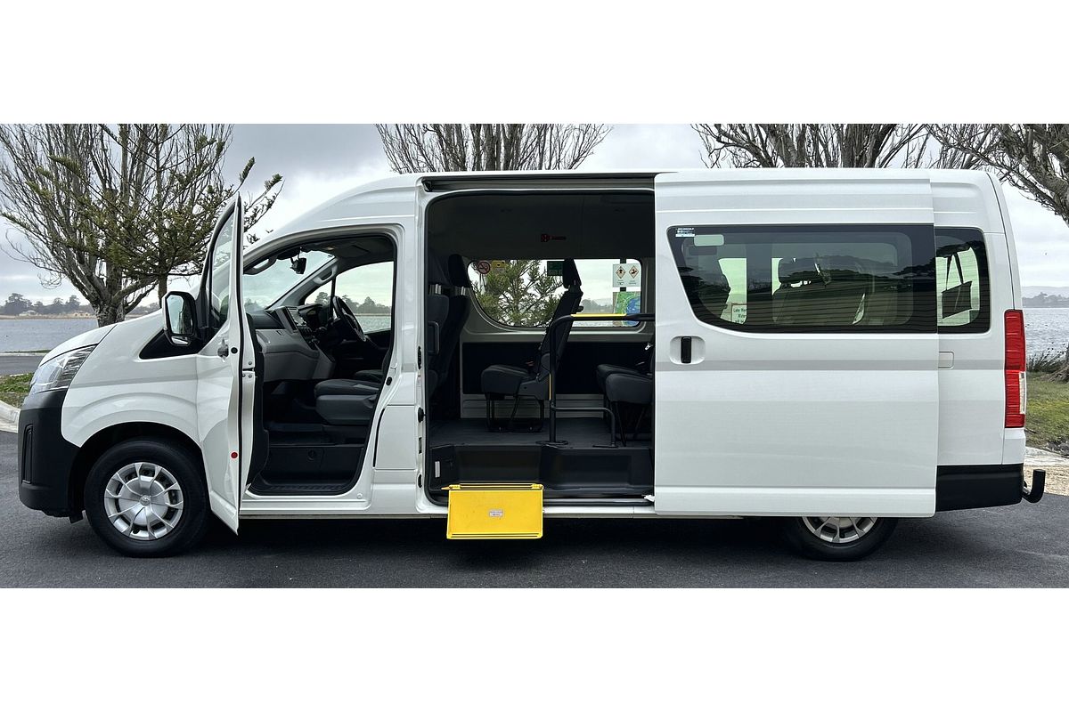 2019 Toyota Hiace Commuter GDH322R ELWB
