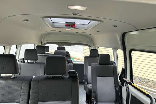 2019 Toyota Hiace Commuter GDH322R ELWB