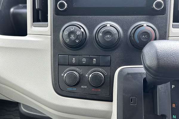 2019 Toyota Hiace Commuter GDH322R ELWB