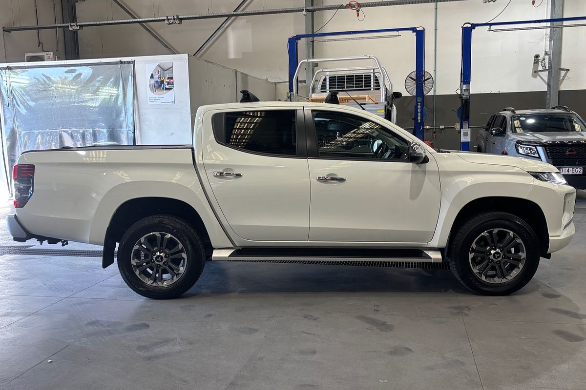 2022 Mitsubishi Triton GLS MR