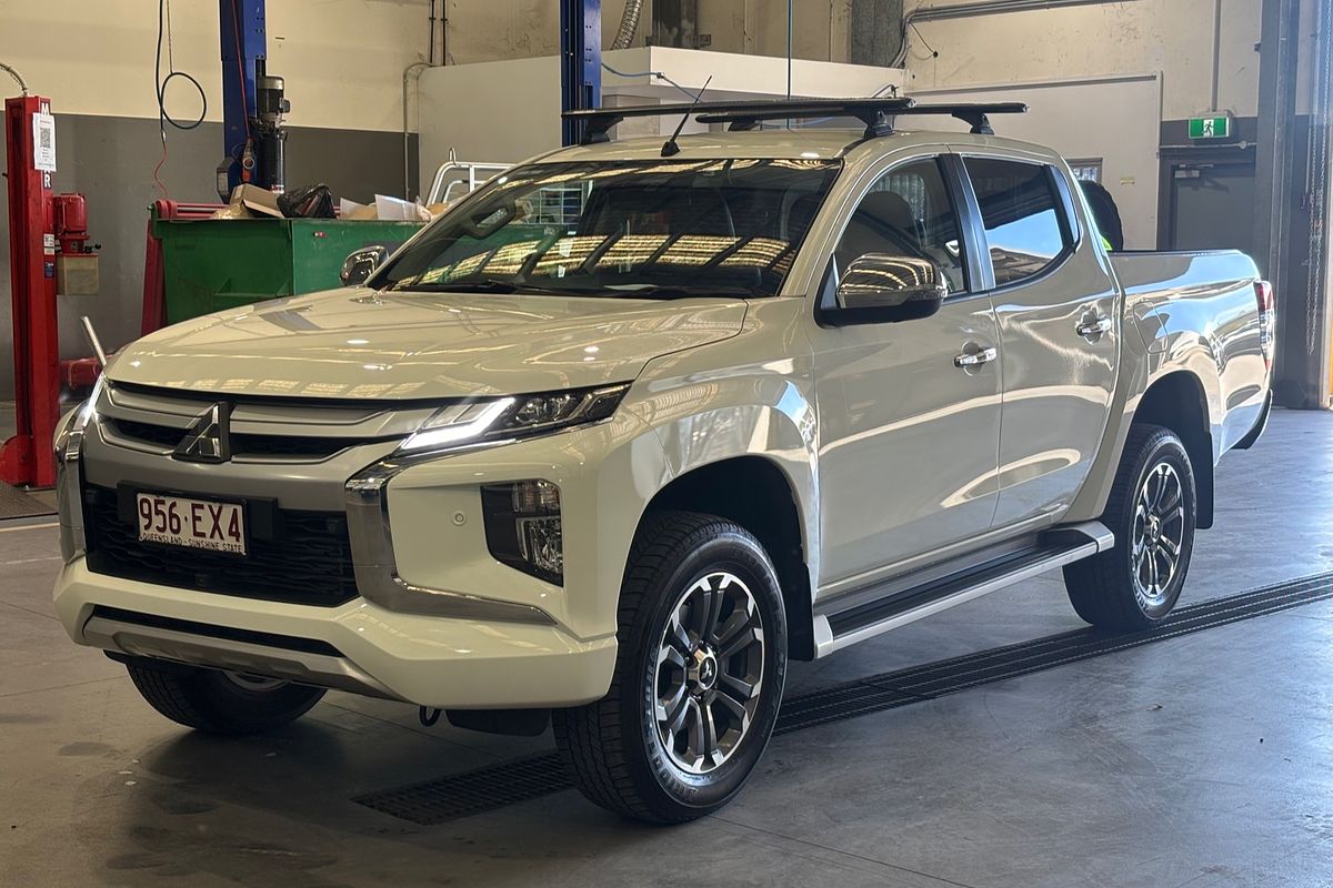 2022 Mitsubishi Triton GLS MR
