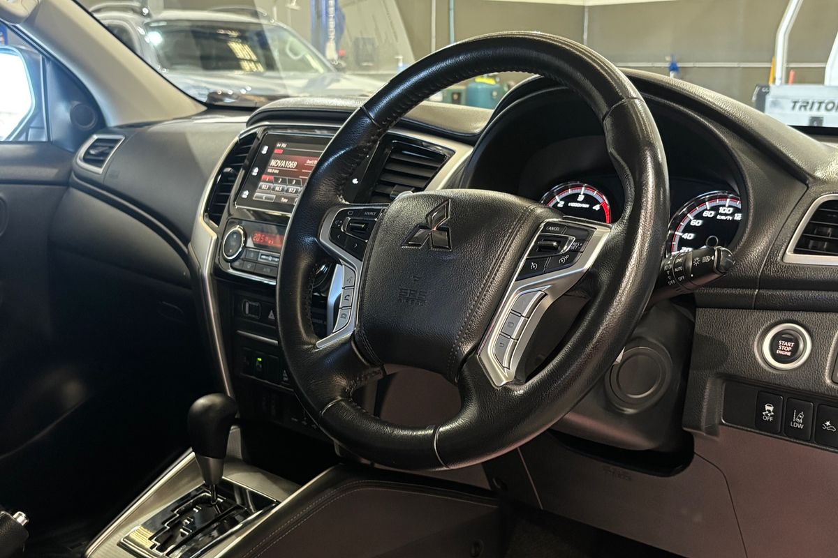 2022 Mitsubishi Triton GLS MR