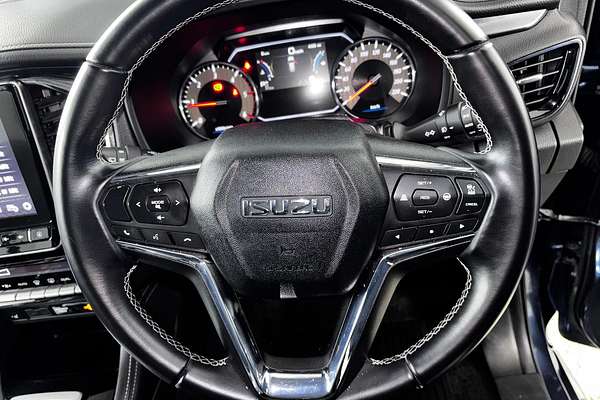 2023 Isuzu MU-X LS-T
