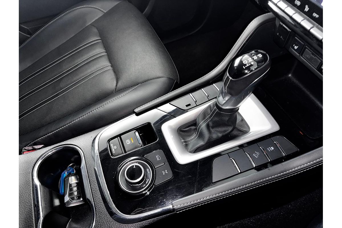 2023 Isuzu MU-X LS-T