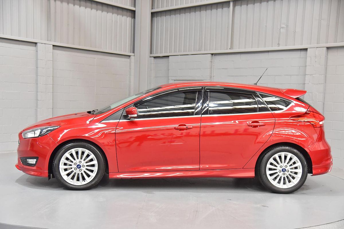 2017 Ford Focus Sport LZ