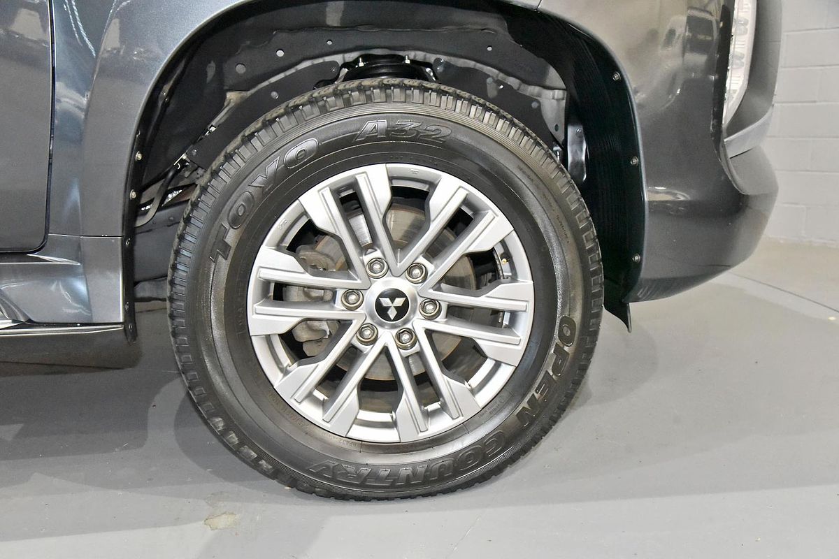 2021 Mitsubishi Pajero Sport GLX QF