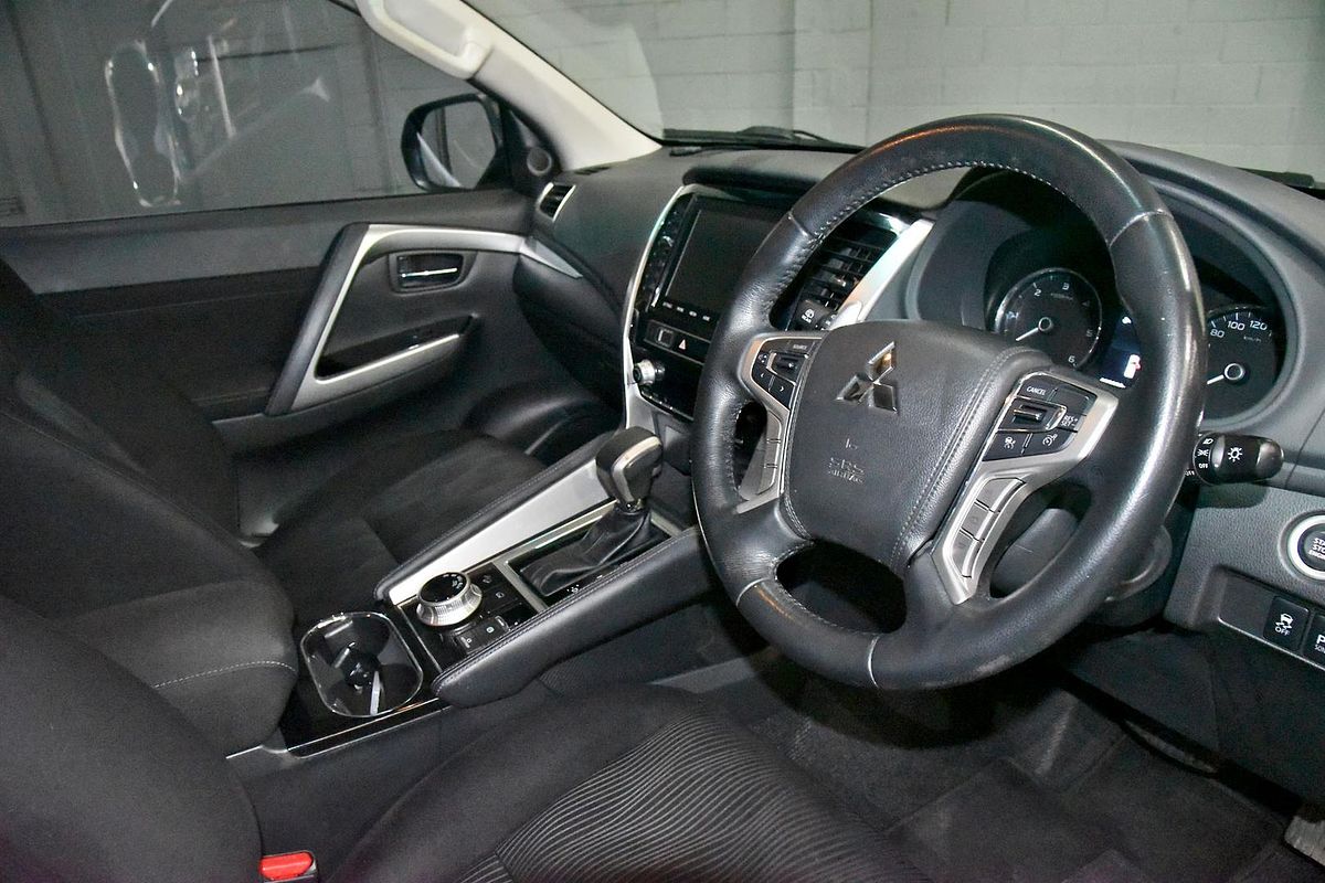 2021 Mitsubishi Pajero Sport GLX QF