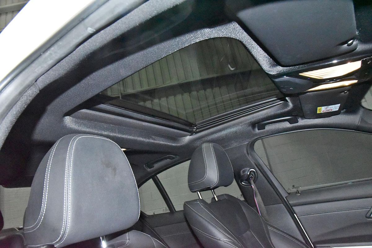 2021 BMW 3 Series 330i M Sport G20