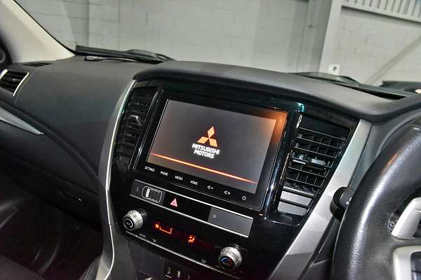 2021 Mitsubishi Pajero Sport GLX QF