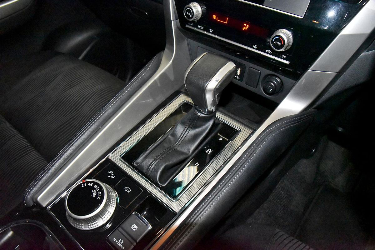 2021 Mitsubishi Pajero Sport GLX QF