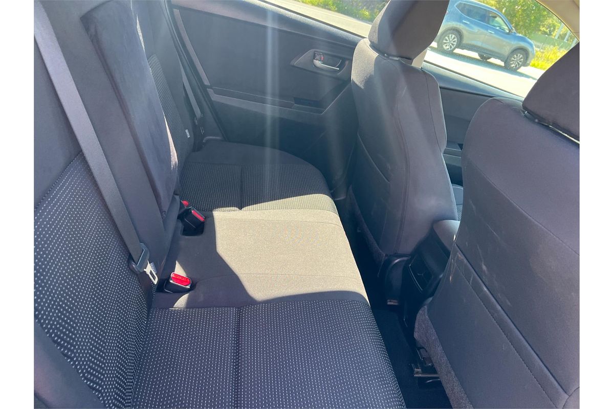 2015 Toyota Corolla Ascent Sport ZRE182R