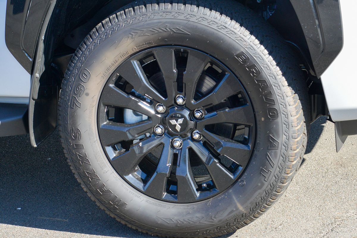 2025 Mitsubishi Triton GSR MV 4X4