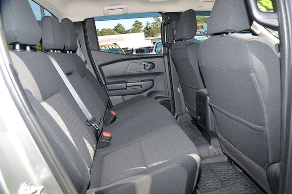 2025 Mitsubishi Triton GLX MV 4X4